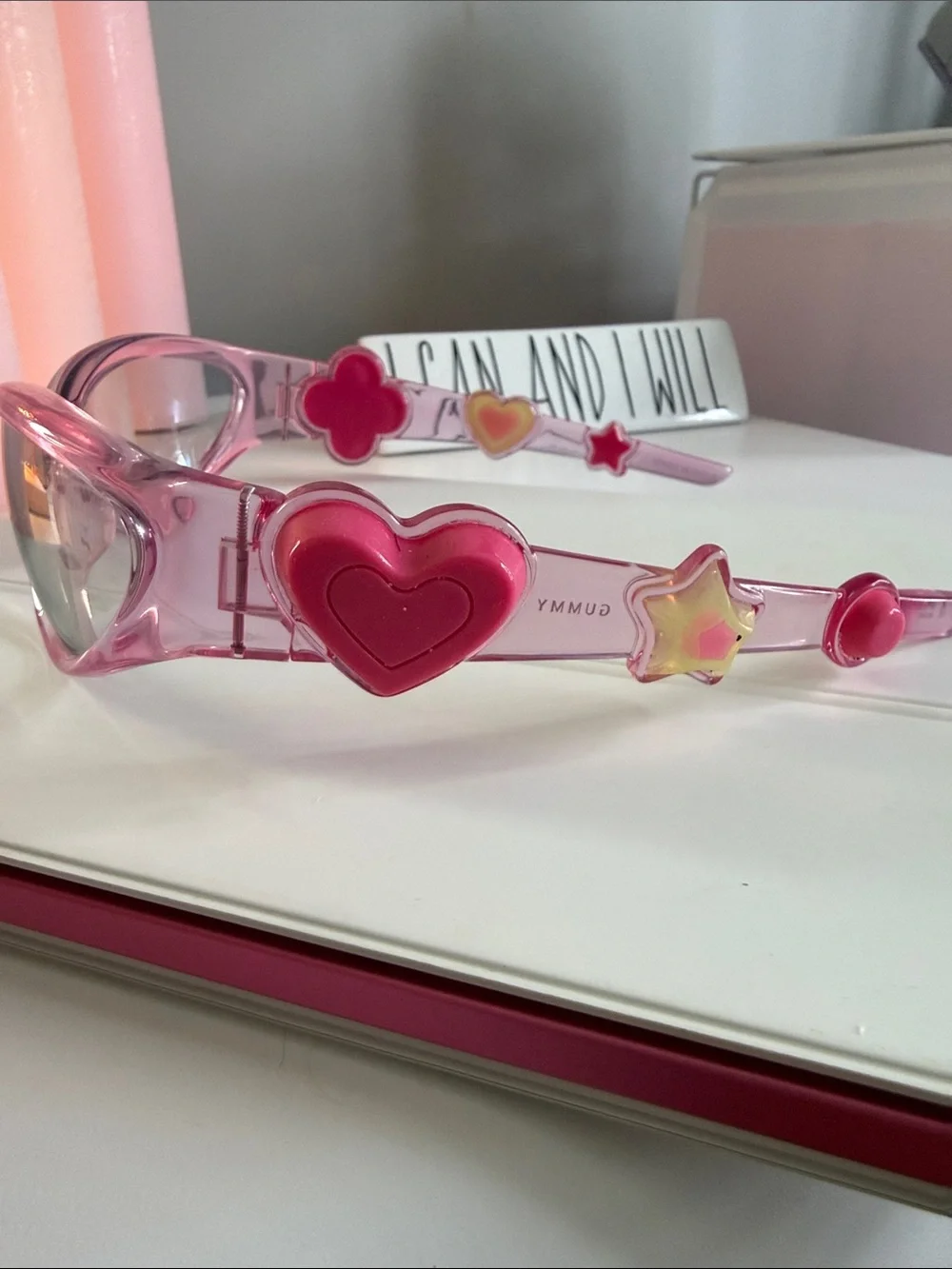 GENTLE MONSTER Pink Heart-Templed Cat-Eye Sunglasses